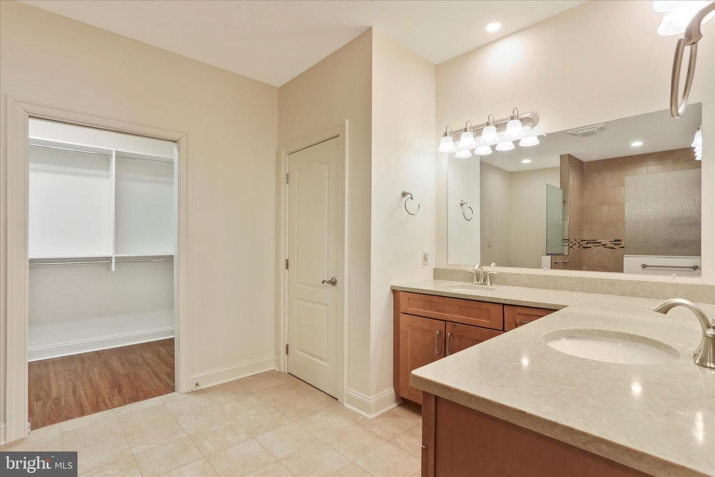 13428 Marquise Dr photo 32