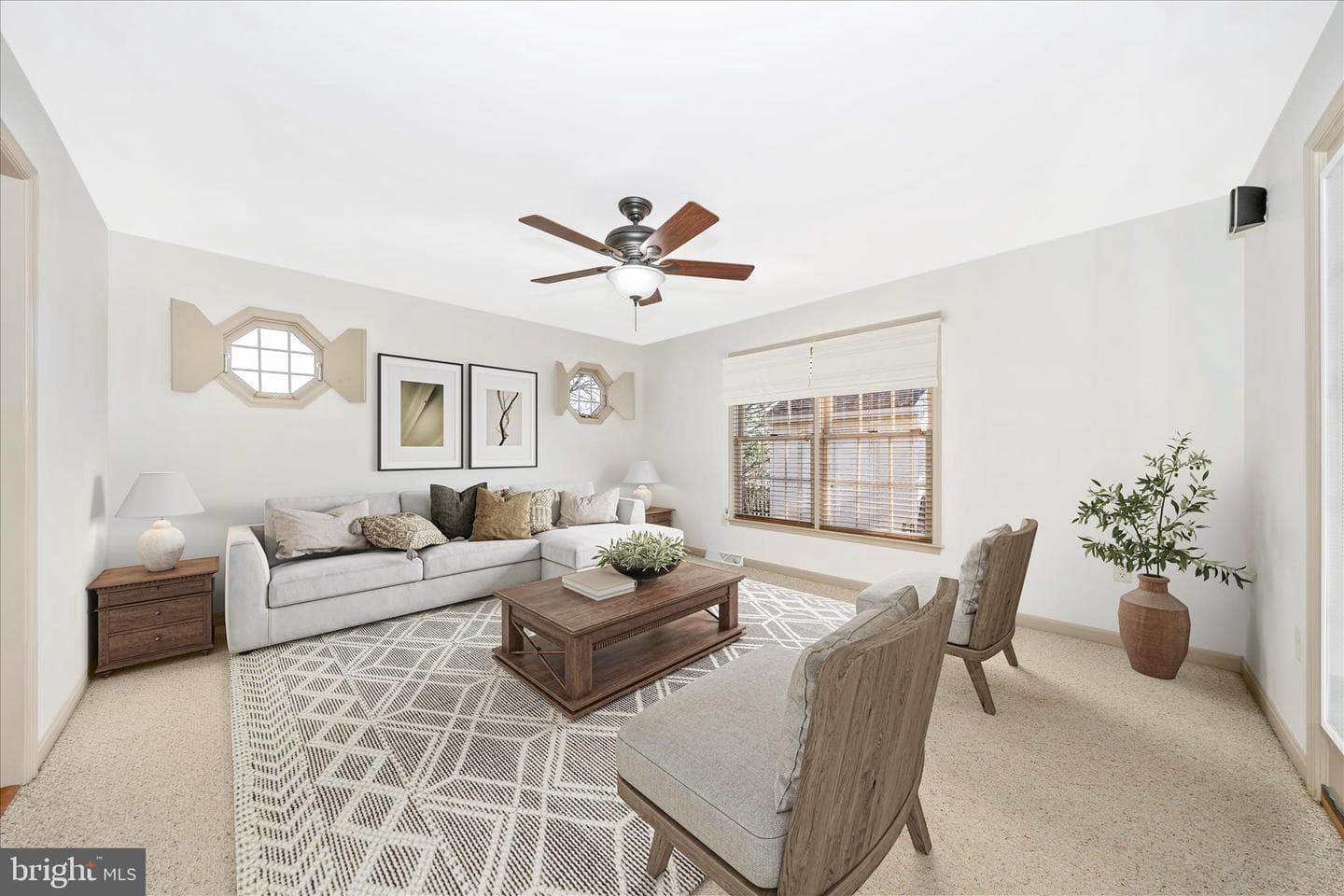 223 Montclair Court photo 17