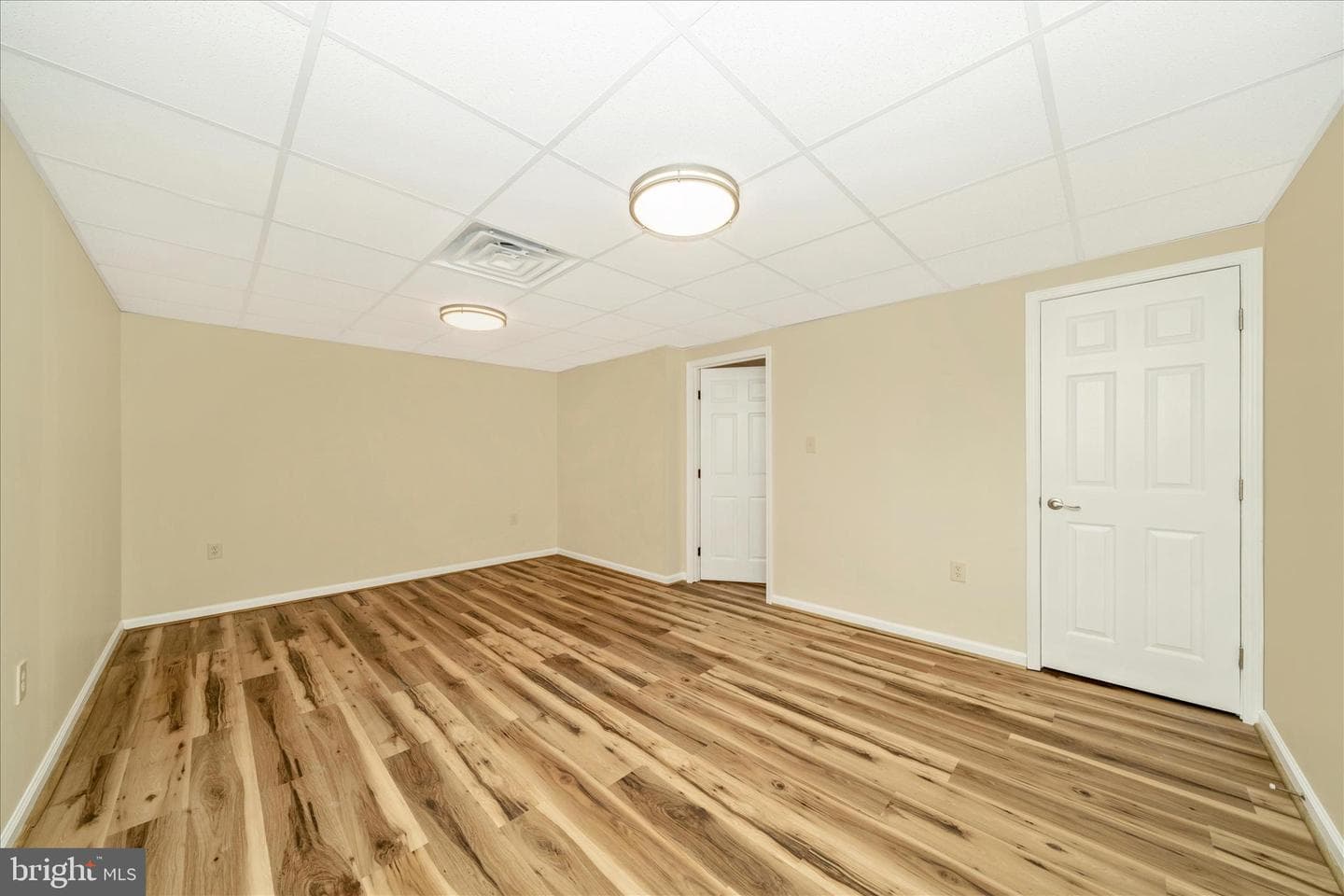 111 Tulip Court photo 28