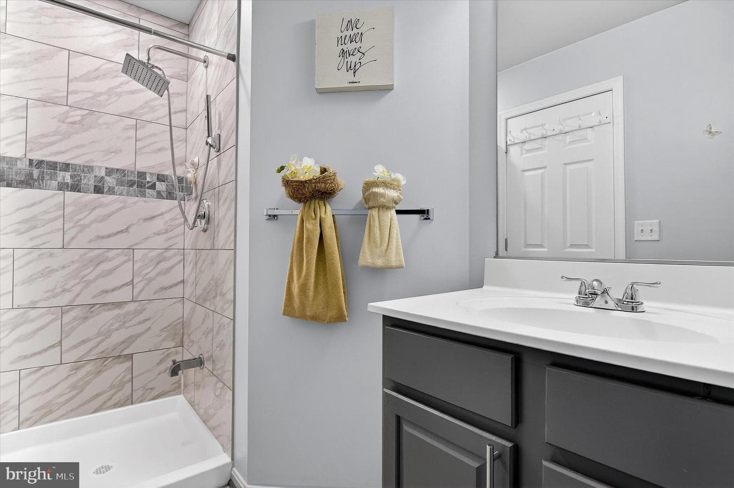 12214 Bucky Avenue photo 21