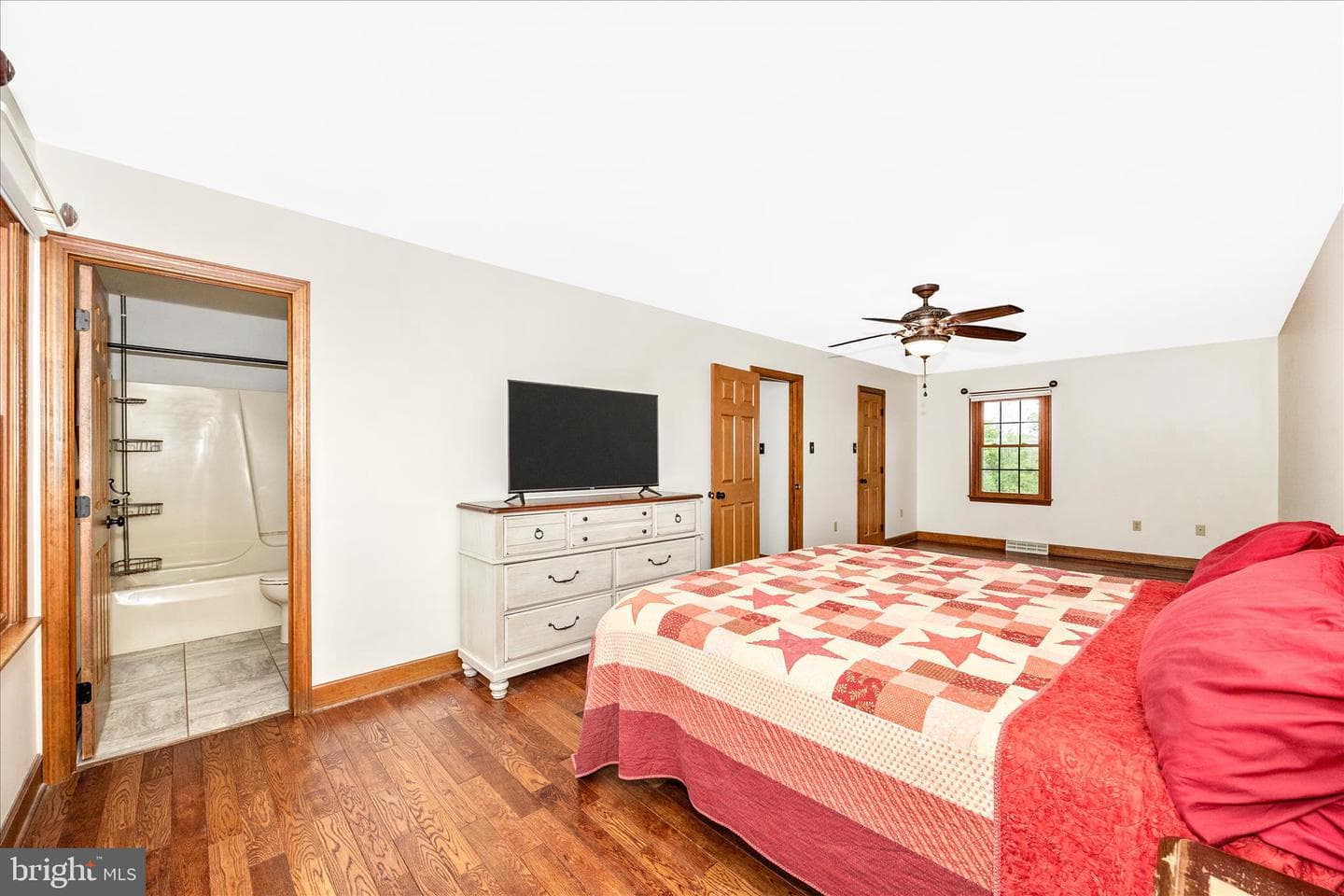 47 Stanford Road photo 25