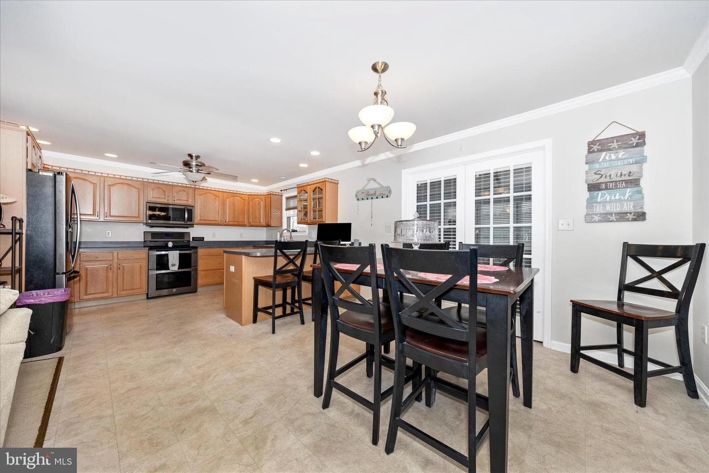 235 Montclair Court photo 15
