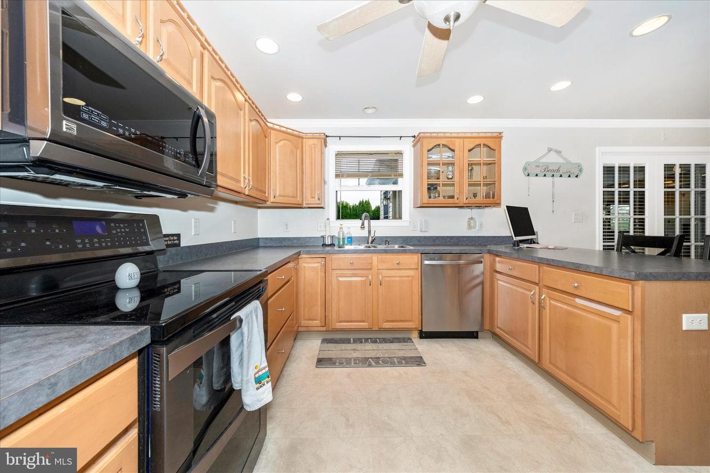 235 Montclair Court photo 17