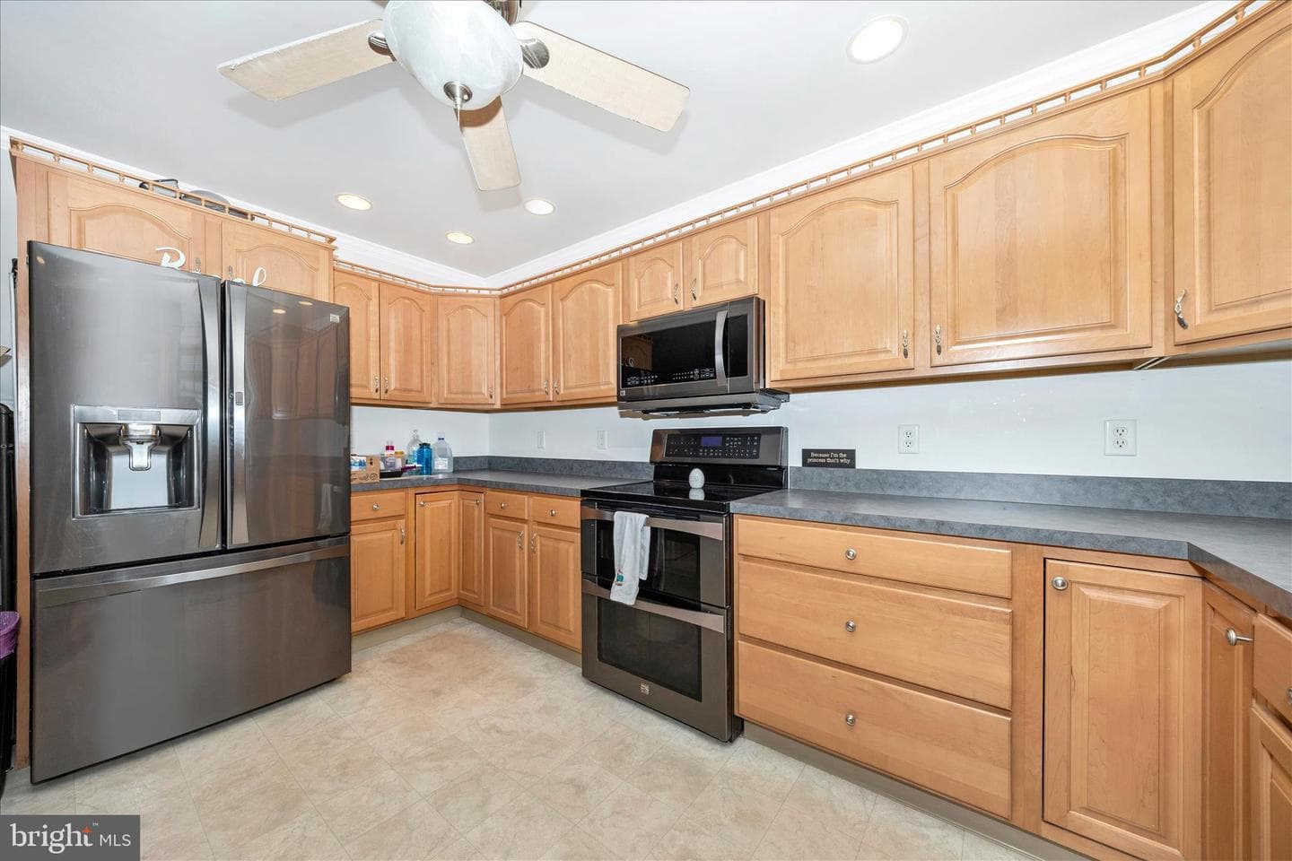 235 Montclair Court photo 20