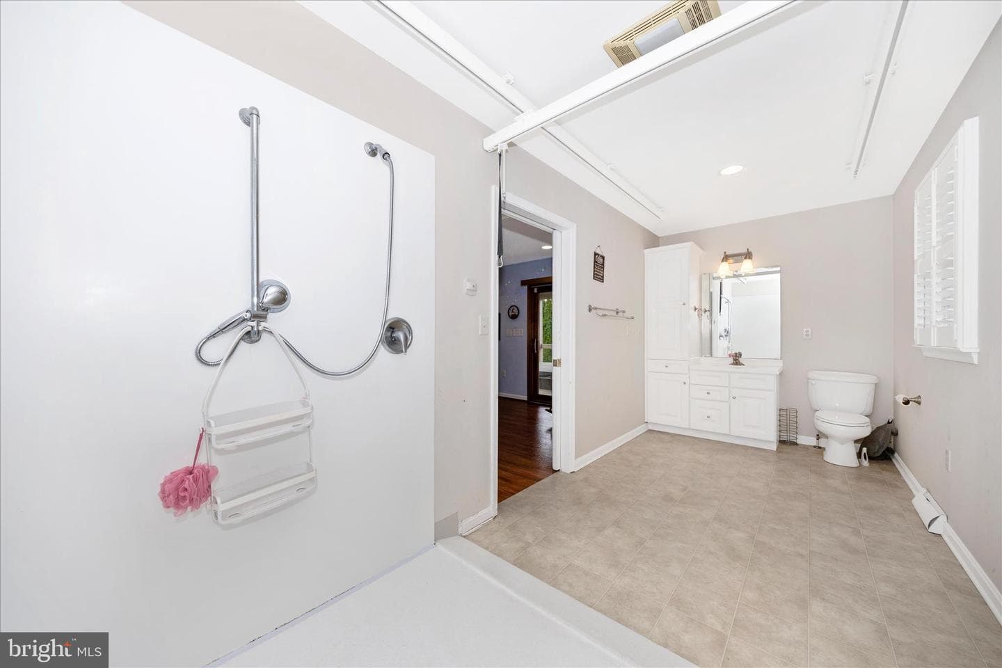 235 Montclair Court photo 35