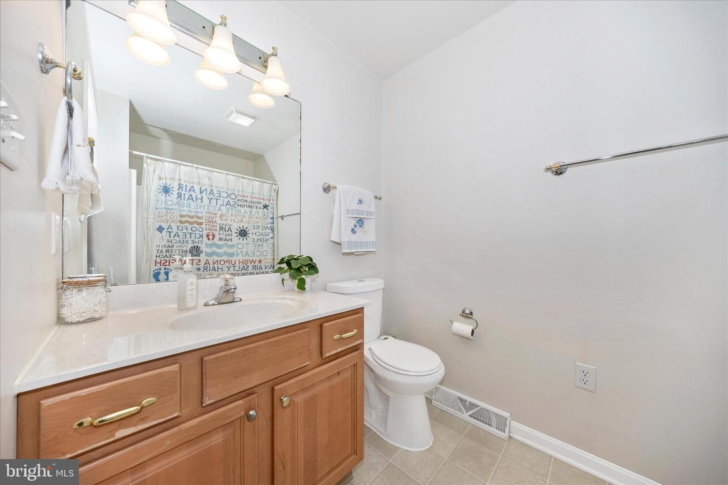 235 Montclair Court photo 38