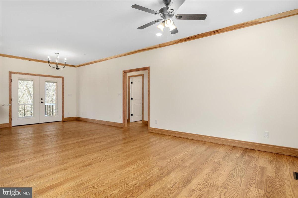 21611 Leitersburg Smithsburg Road photo 13