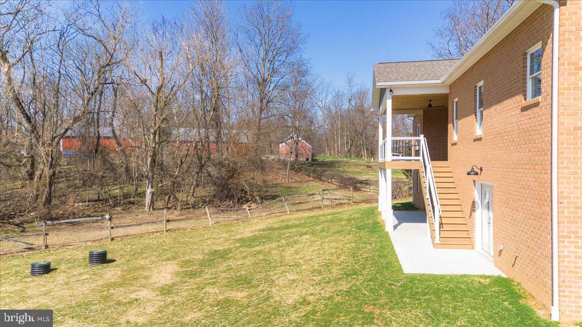 21611 Leitersburg Smithsburg Road photo 41