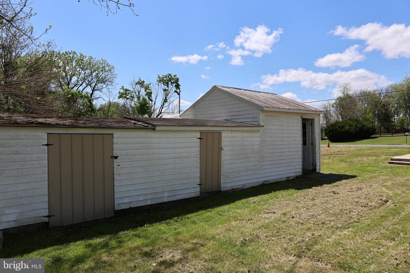 6213 Appletown Road photo 3