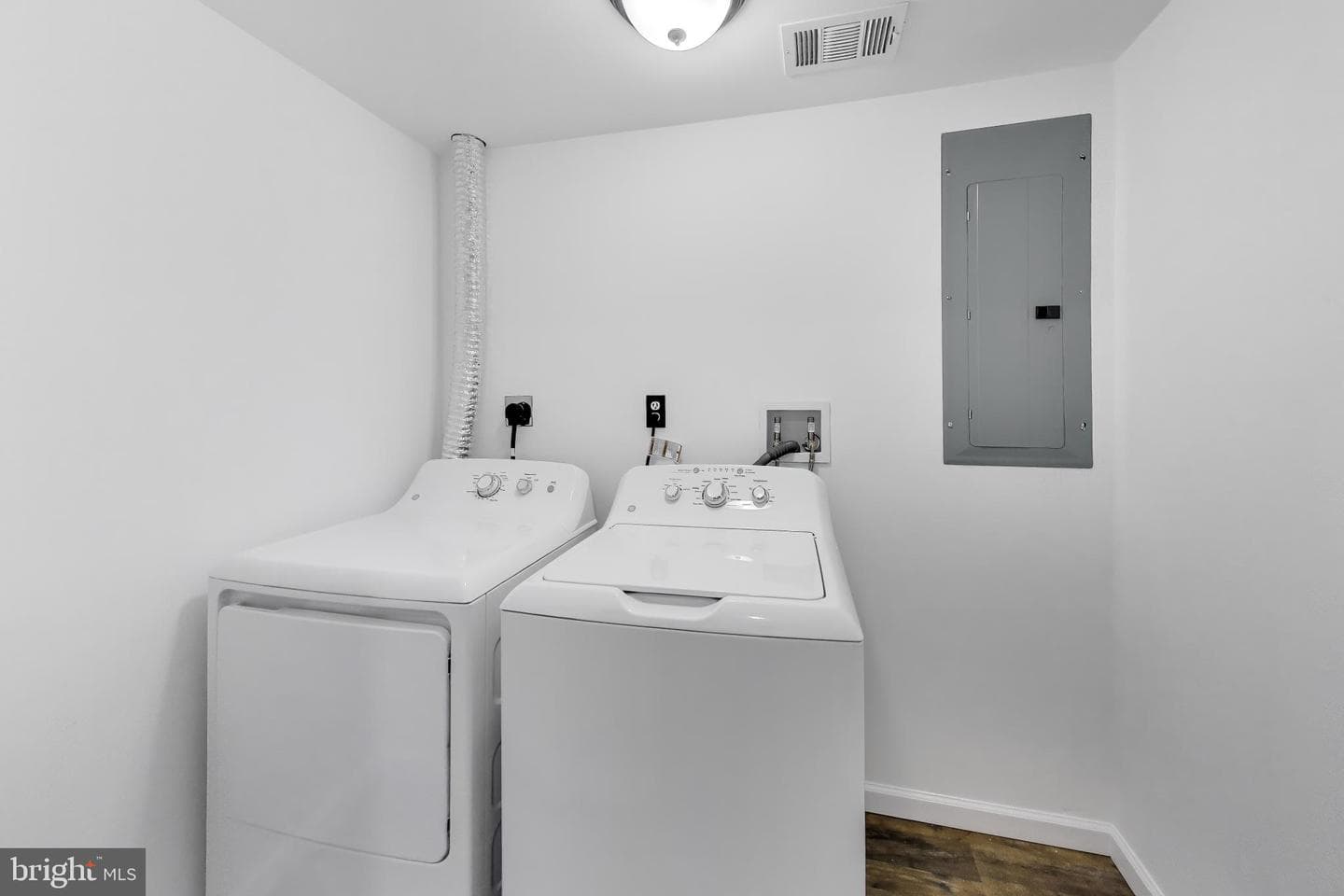 10810 Rosewood Drive photo 31