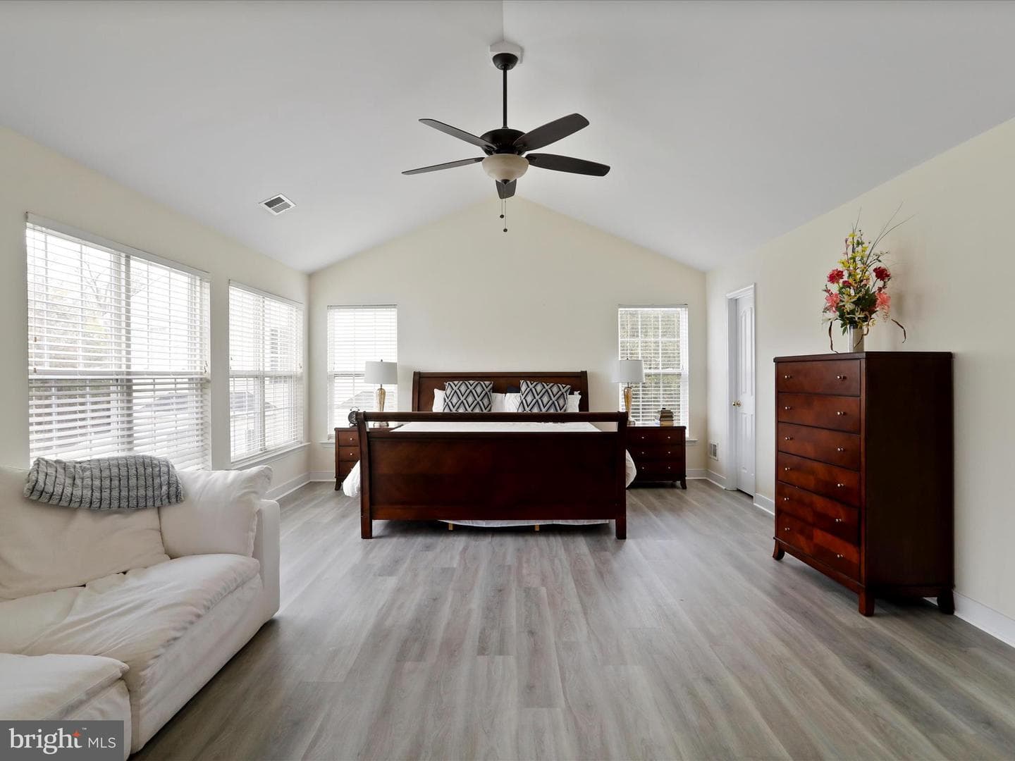 17402 Cobb Court photo 24