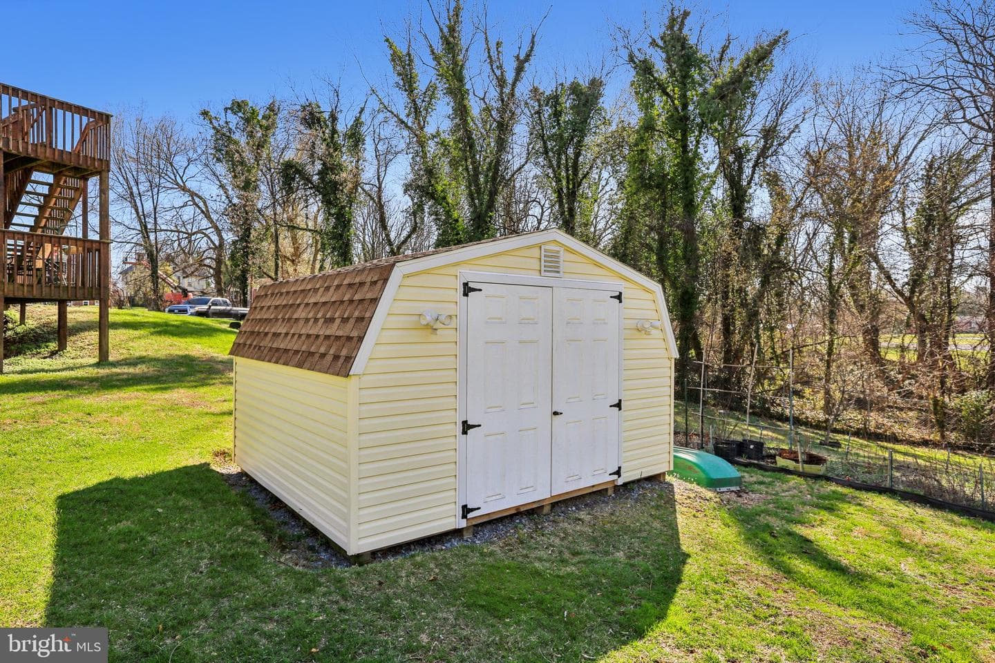 1254 Pinecrest Avenue photo 28