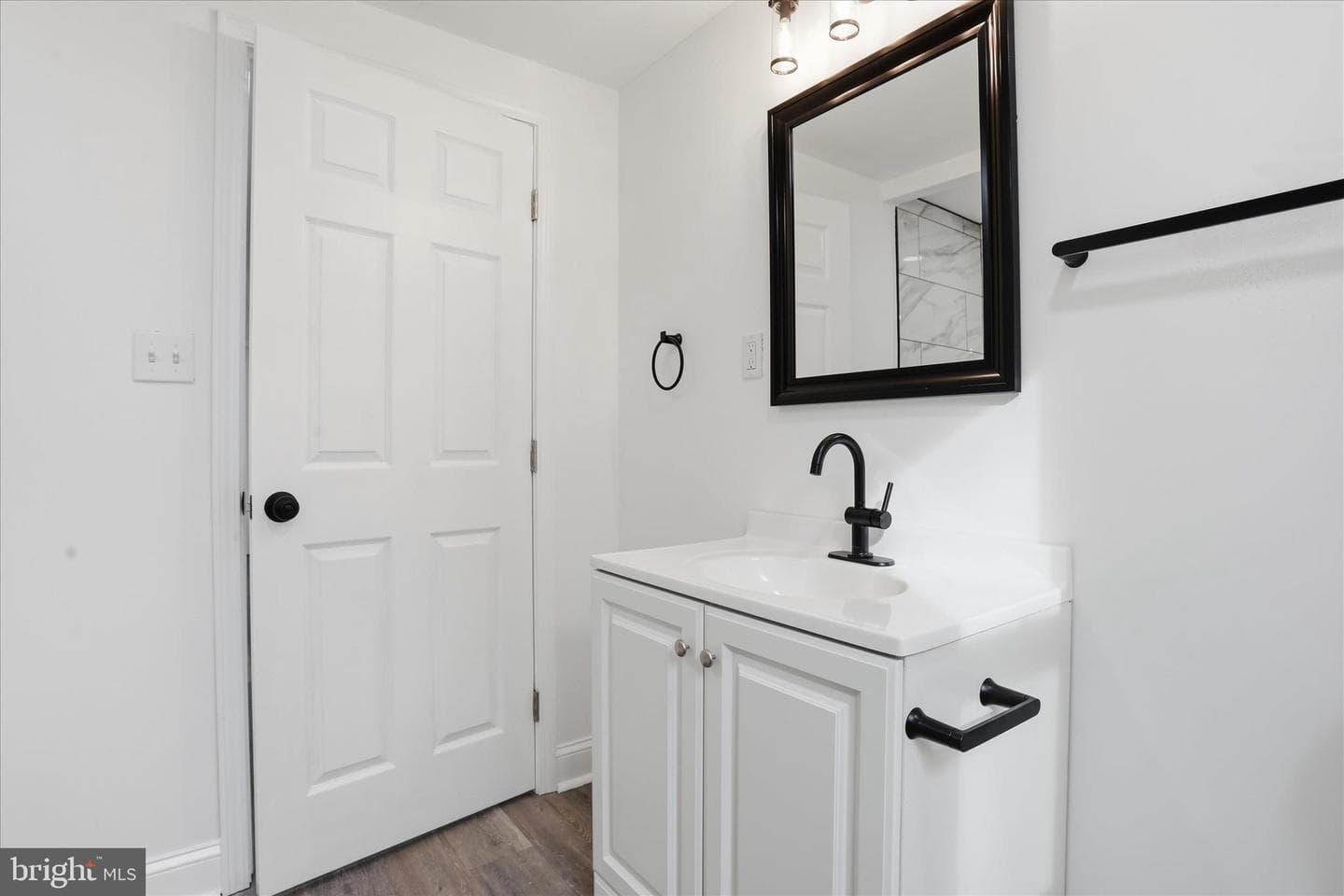 21641 Ridenour Road photo 15