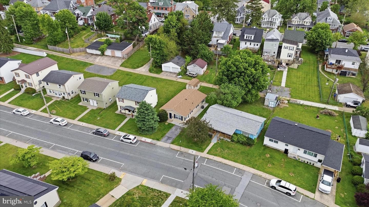 860 Pine Street photo 37