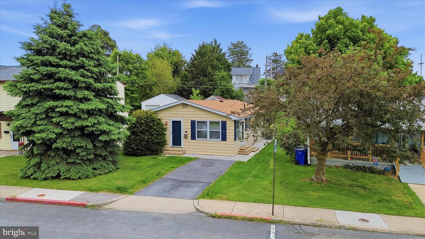 860 Pine Street photo 4