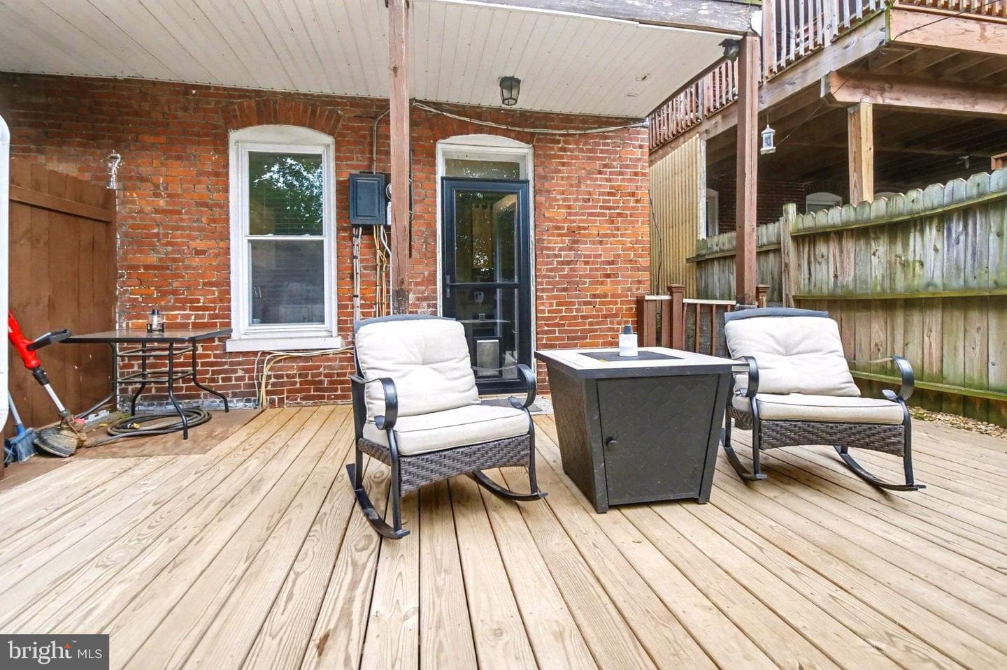 545 N Mulberry Street photo 8