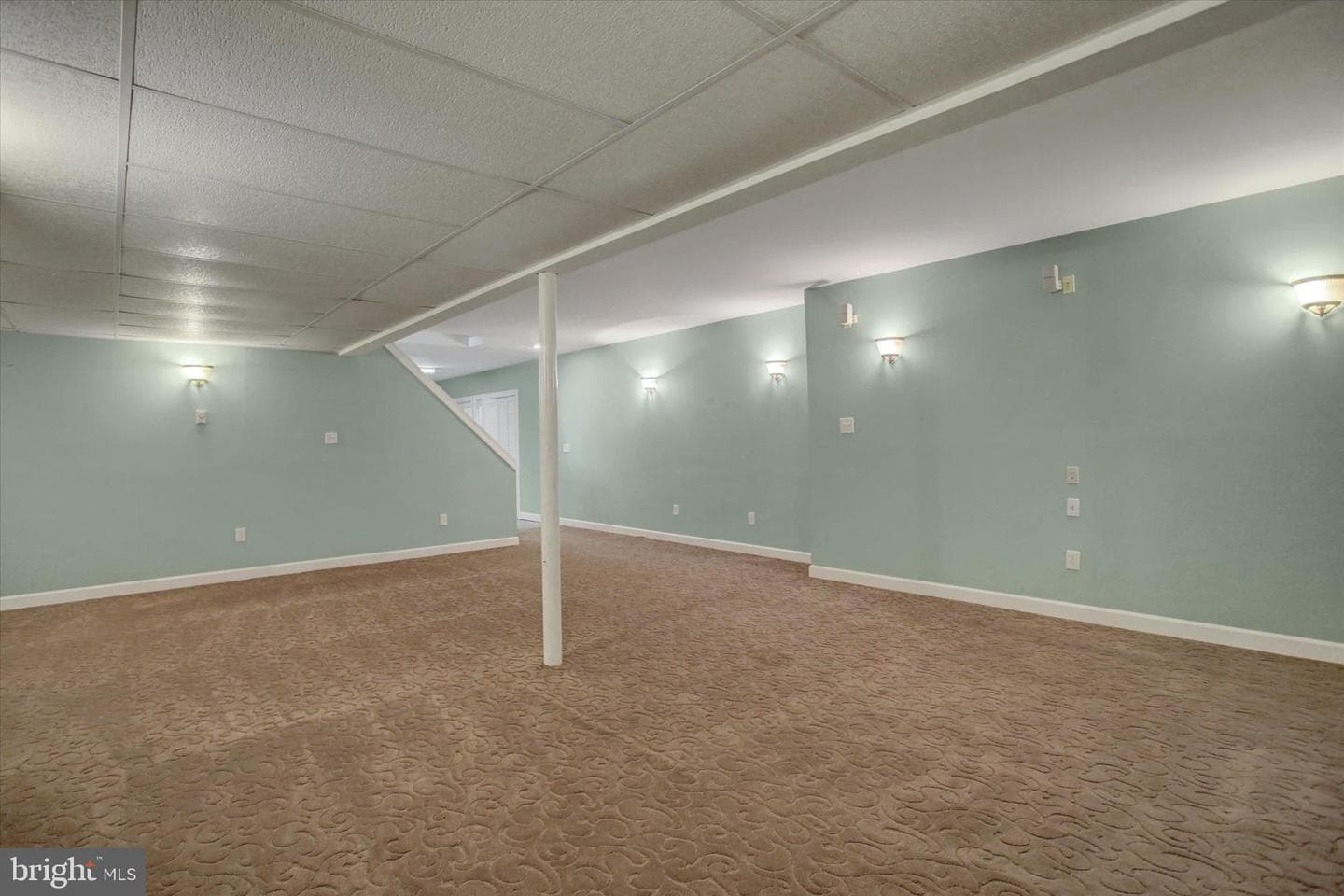 8001 Mapleville Road photo 56