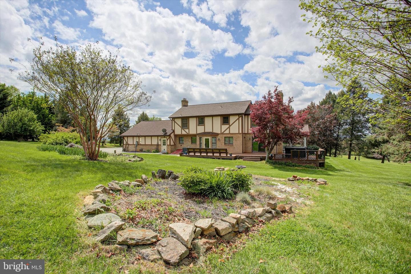 8001 Mapleville Road photo 62