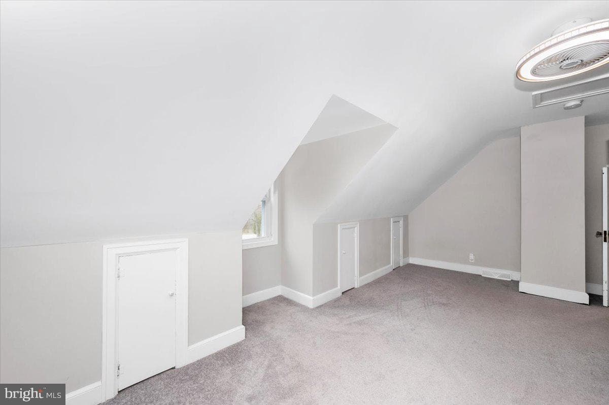 8807 Crystal Falls Drive photo 19