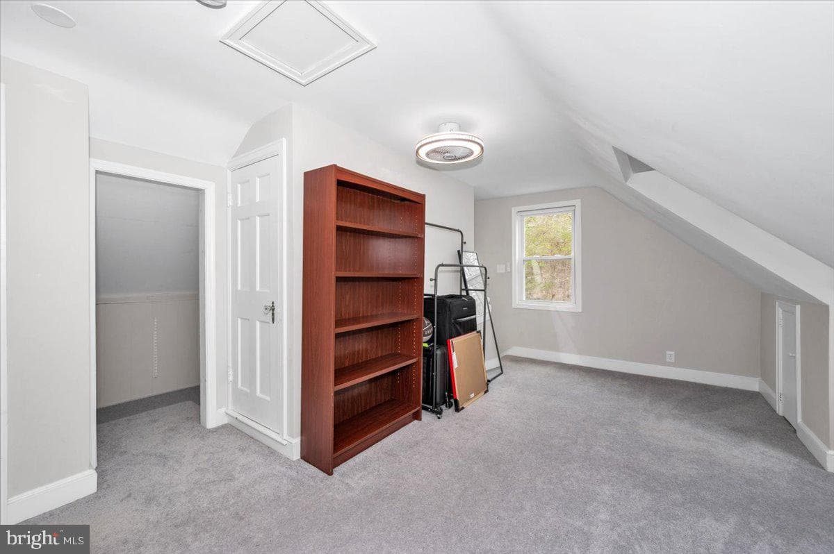 8807 Crystal Falls Drive photo 20