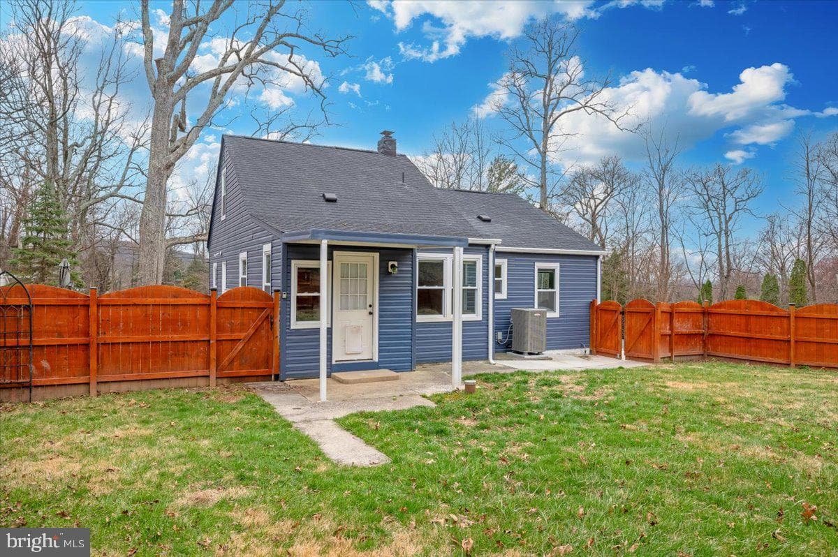 8807 Crystal Falls Drive photo 39
