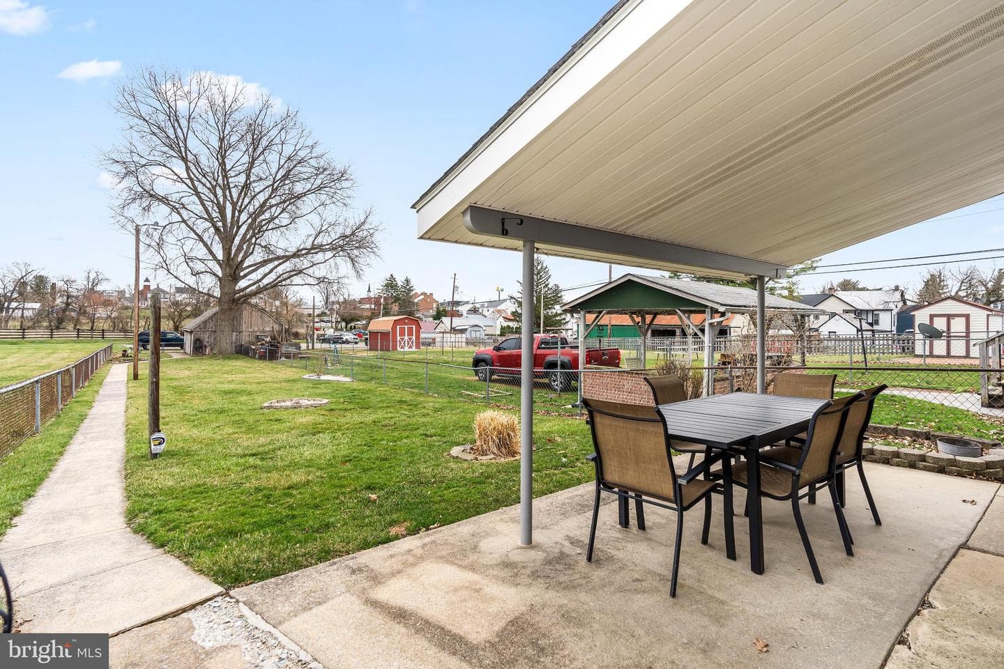 17 N Martin Street photo 29
