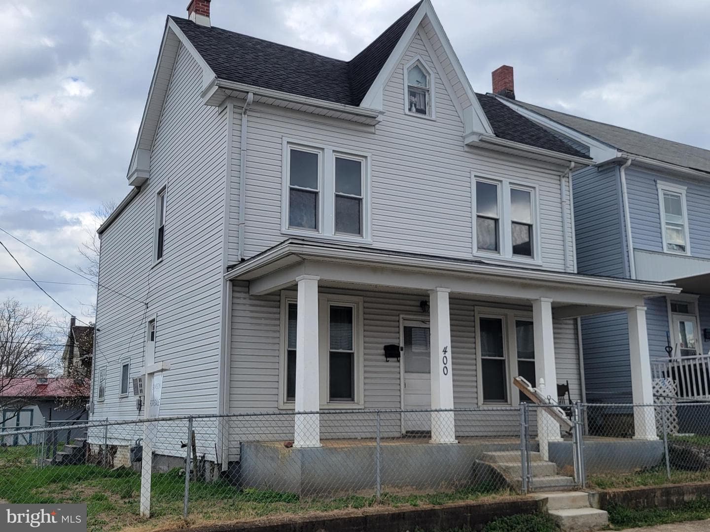 400 Ridge Avenue photo 11