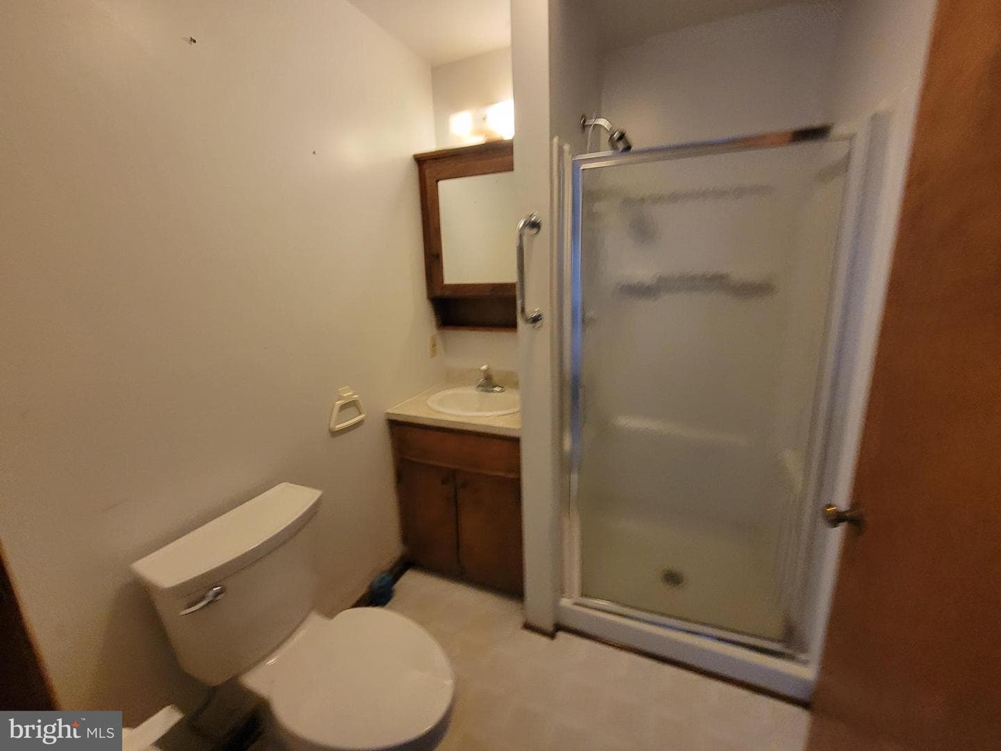 400 Ridge Avenue photo 7