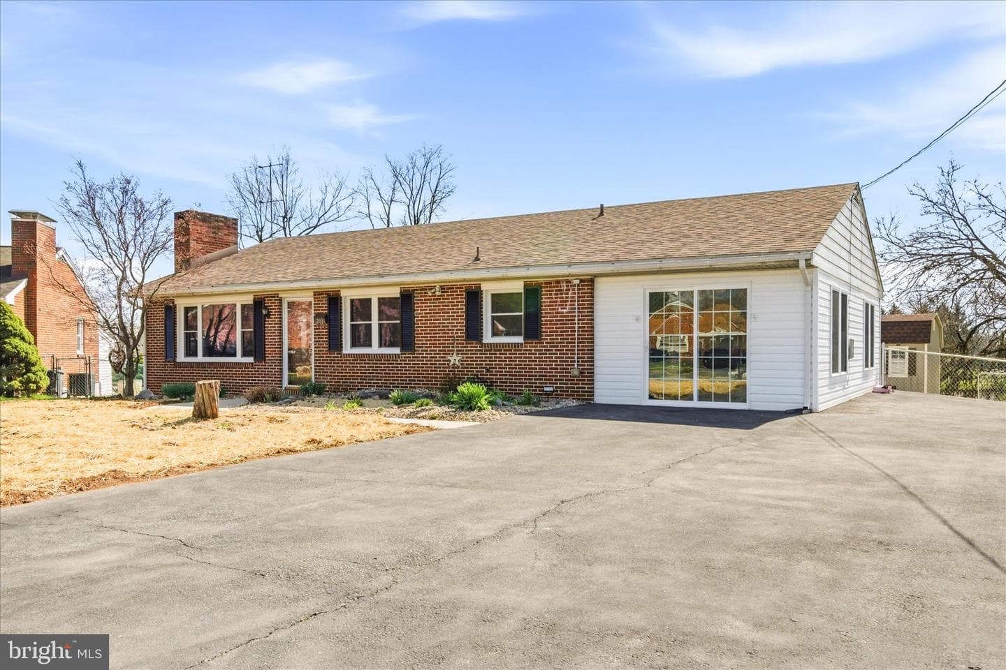 200 Rock Willow Avenue photo 2
