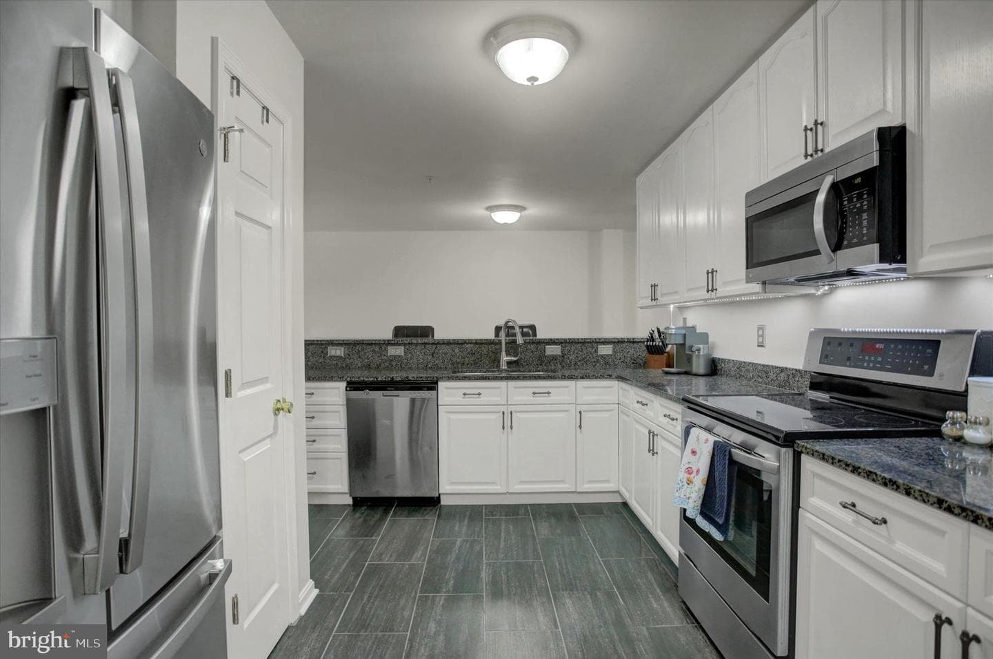 7 Eckstine Court photo 17