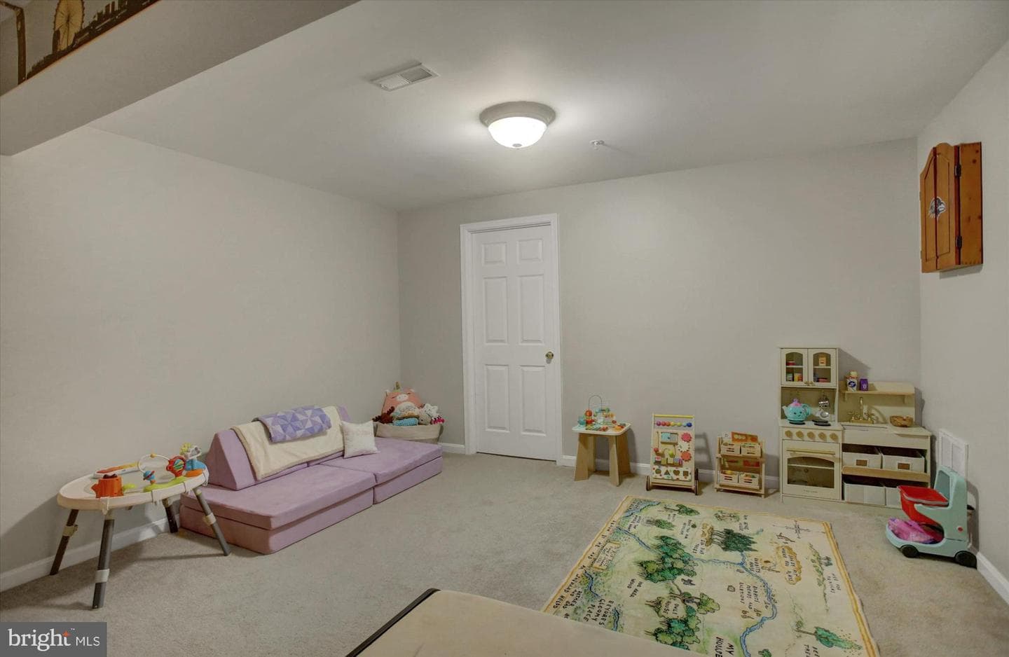 7 Eckstine Court photo 37