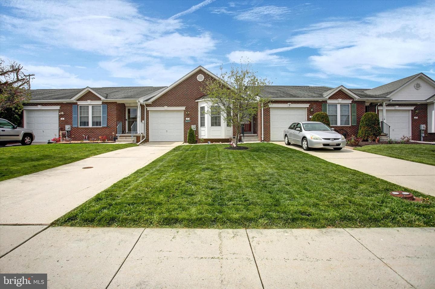 7 Eckstine Court photo 42