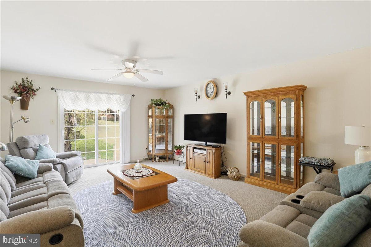 5 Eckstine Court photo 11