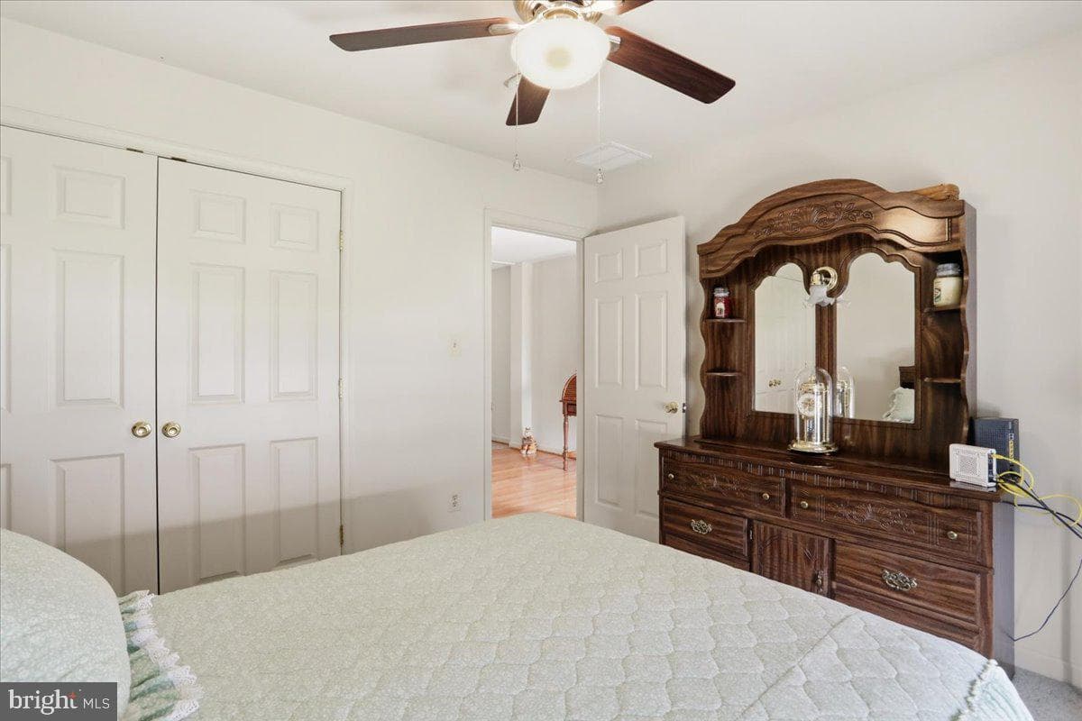 5 Eckstine Court photo 20