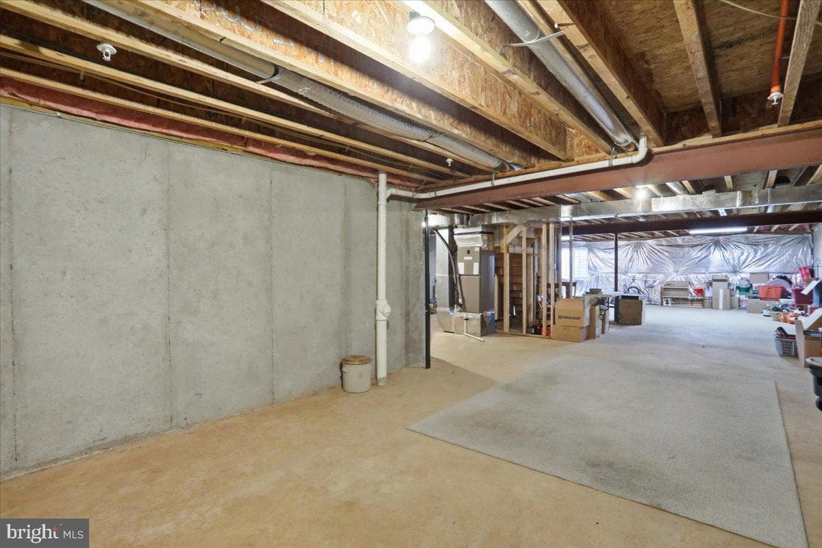 5 Eckstine Court photo 28