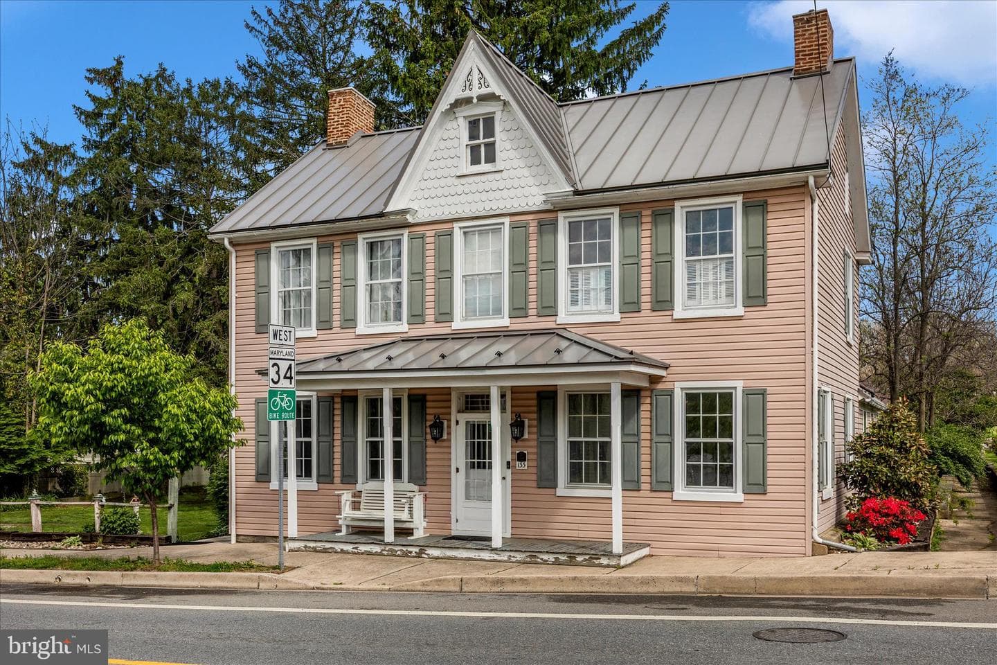133 E Main Street photo 48