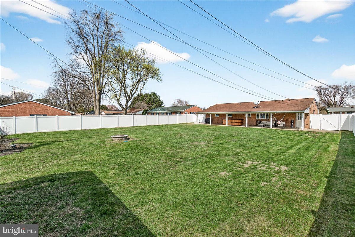 106 Harvard Road photo 36