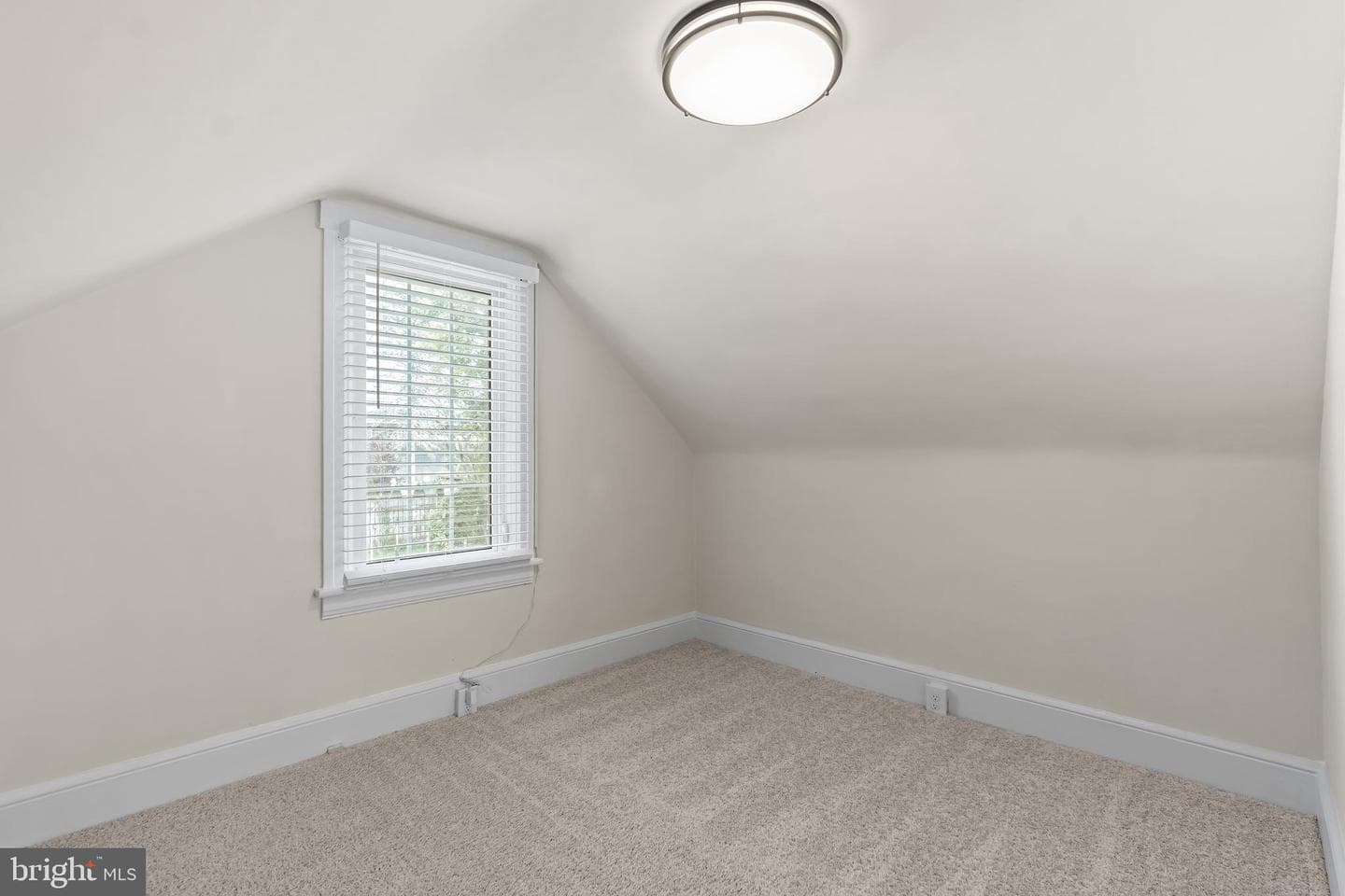 440 Liberty Street photo 23