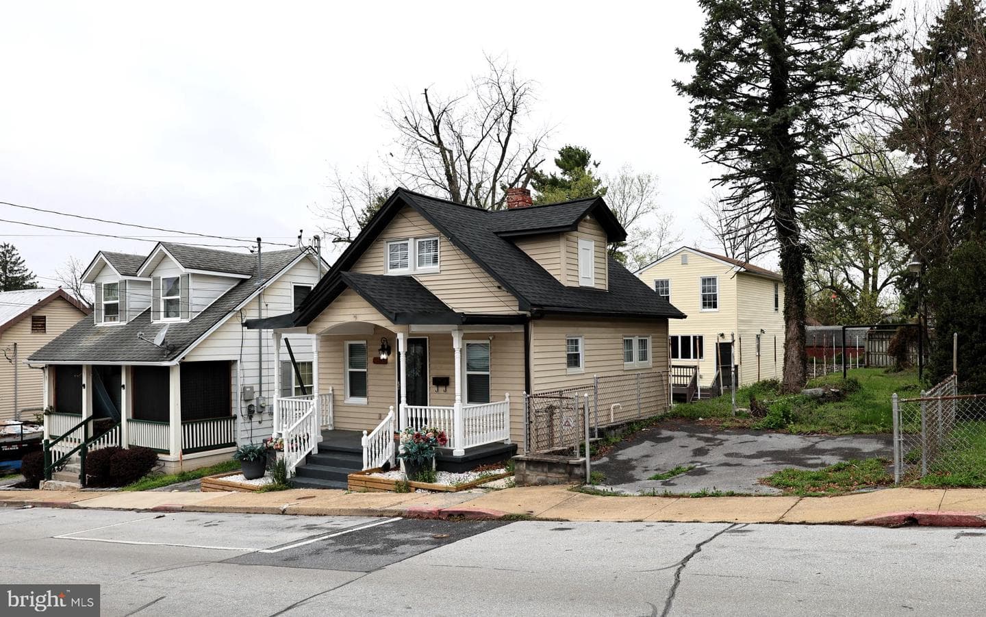 440 Liberty Street photo 40