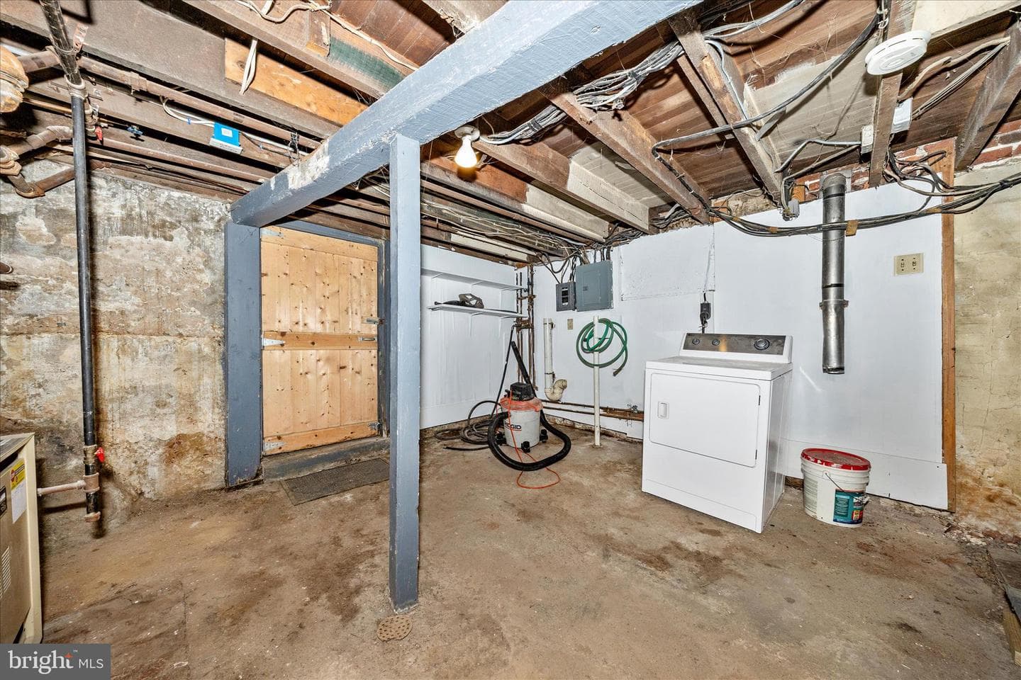 519 Summit Avenue photo 36