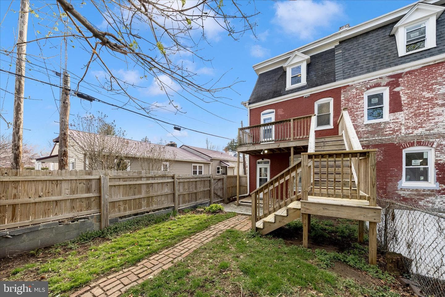519 Summit Avenue photo 46
