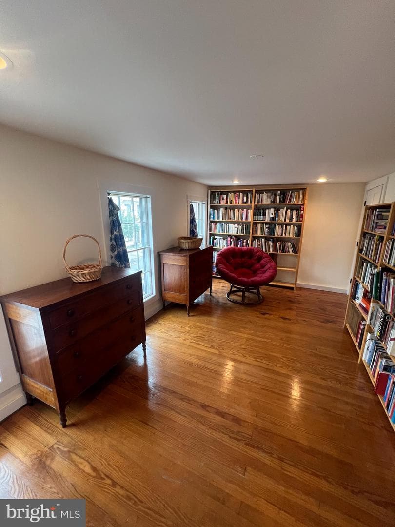 117 E Main Street photo 23
