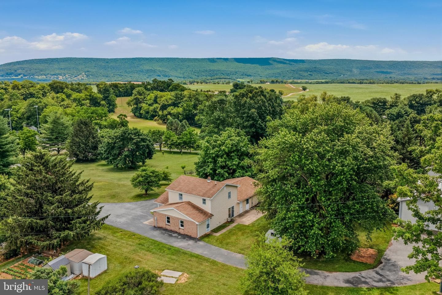 11728 White Hall Road photo 4