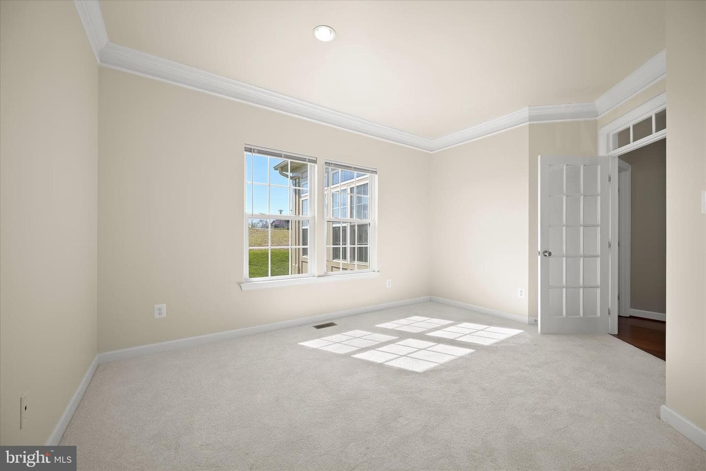 10138 Roulette Drive photo 34