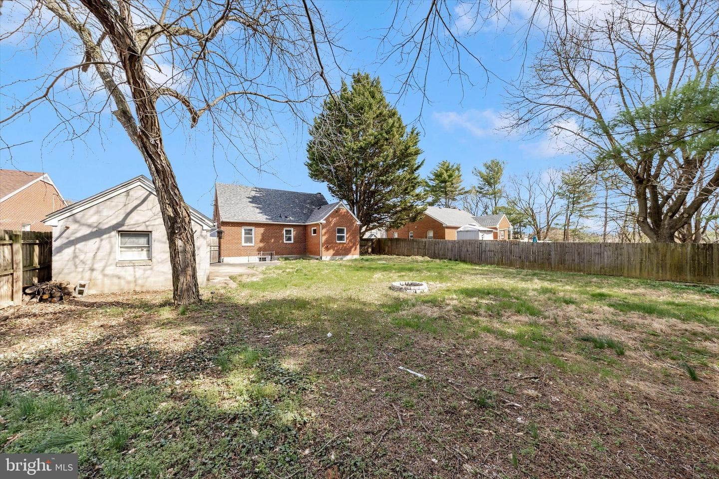 1001 Jefferson Boulevard photo 48