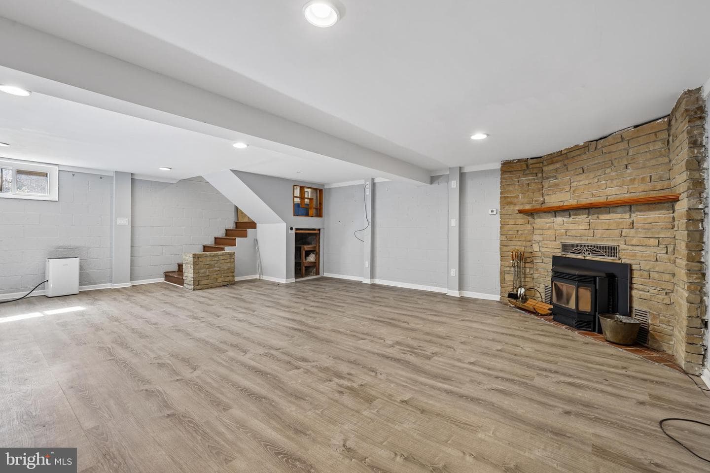 11910 Wesley Drive photo 26
