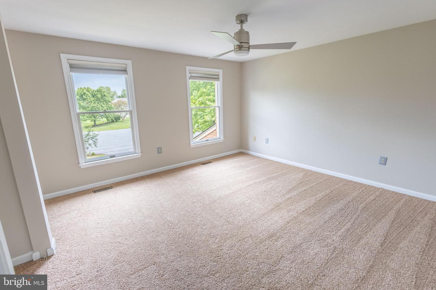 13002 Sturbridge Court photo 47