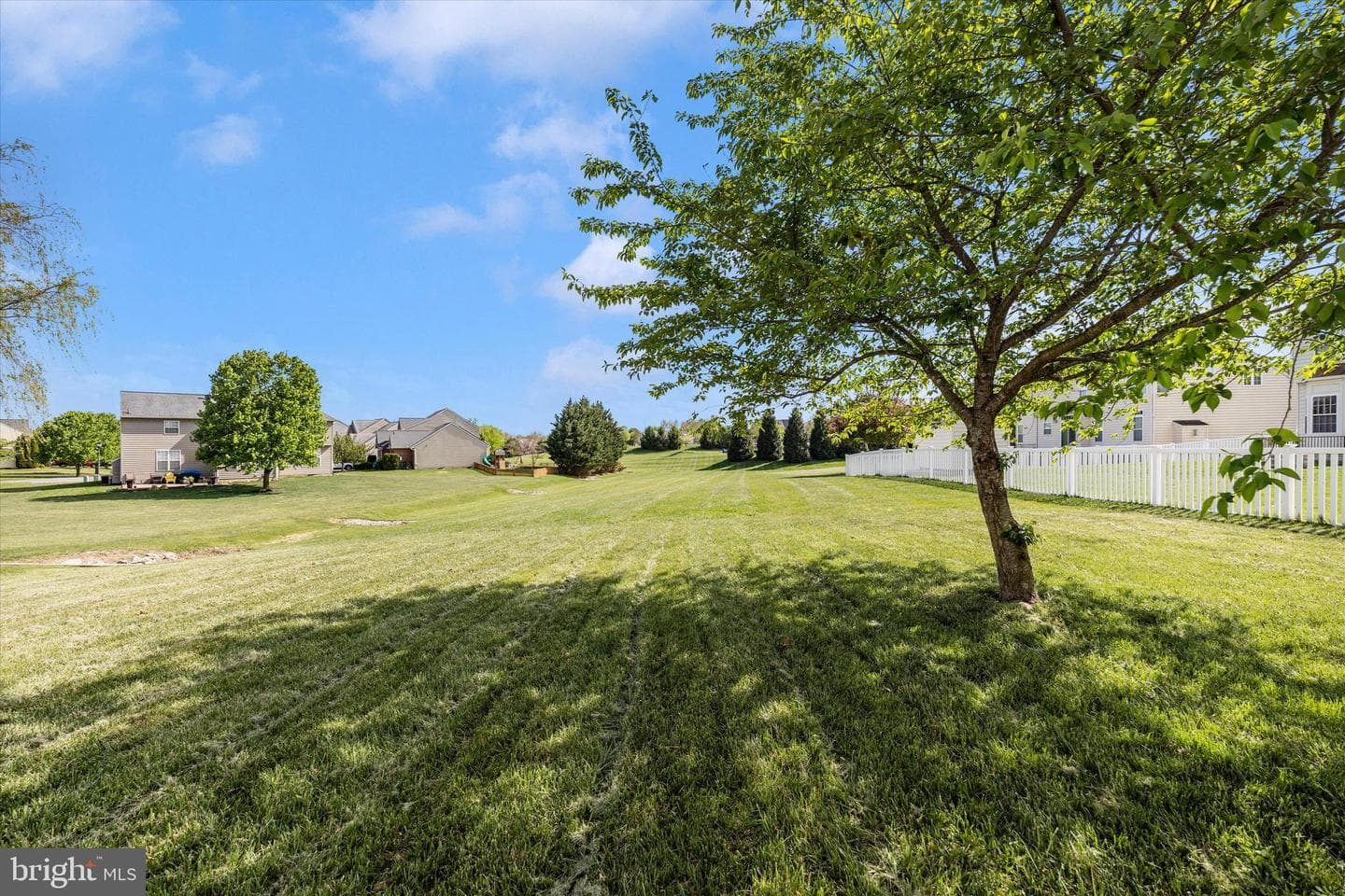 18307 Misty Acres Drive photo 49