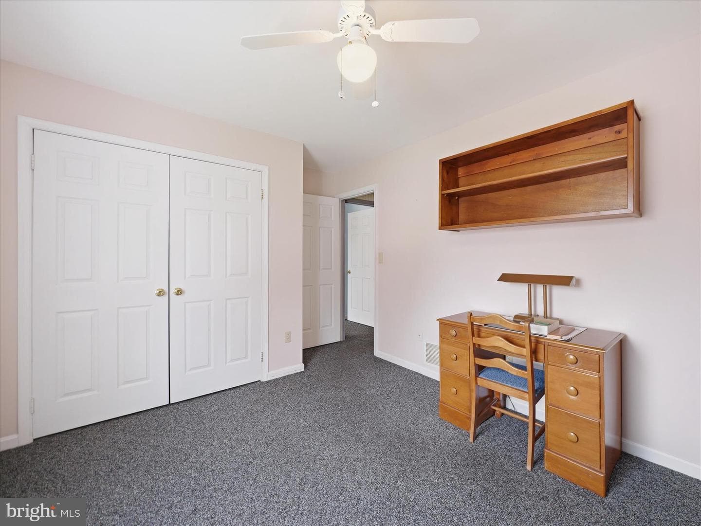 8 Taylor Drive photo 22