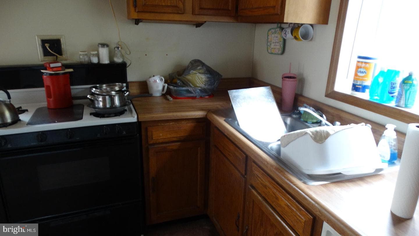 22209 Pondsville Road photo 18